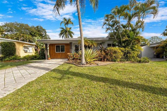 1812 SW 9th Avenue, Fort Lauderdale, FL 33315