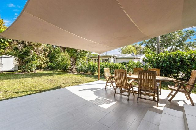 1812 SW 9th Avenue, Fort Lauderdale, FL 33315