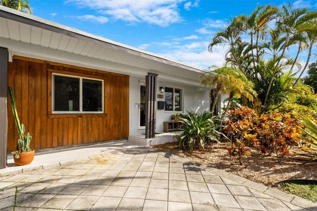 1812 SW 9th Avenue, Fort Lauderdale, FL 33315