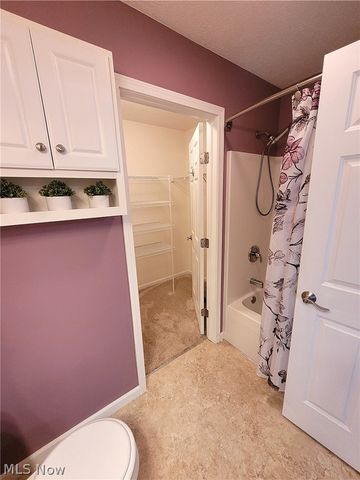 387 W Sunset Drive, Rittman, OH 44270