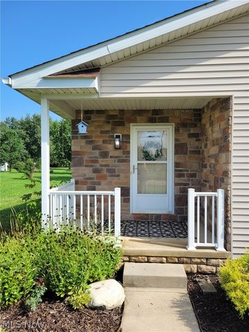 387 W Sunset Drive, Rittman, OH 44270