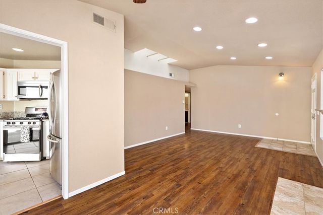 7332 Greenhaven 14, Rancho Cucamonga, CA 91730