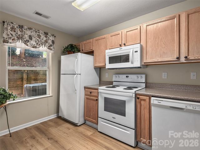 403 Carrington Place, Arden, NC 28704