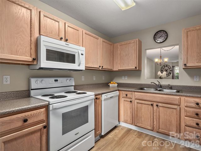 403 Carrington Place, Arden, NC 28704