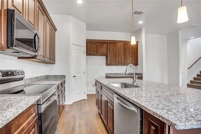 118 Waialua CT, Bastrop, TX 78602