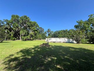18934 NW 60TH AVENUE, Reddick, FL 32686