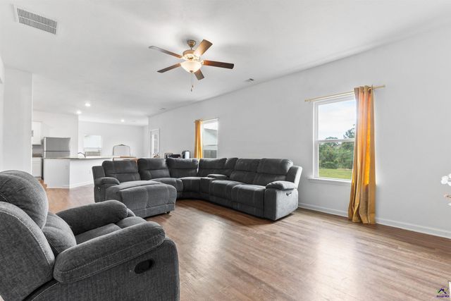 3335 Bridgewood Drive, Macon, GA 31216