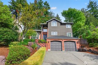 1010 106th Avenue SE, Bellevue, WA 98004