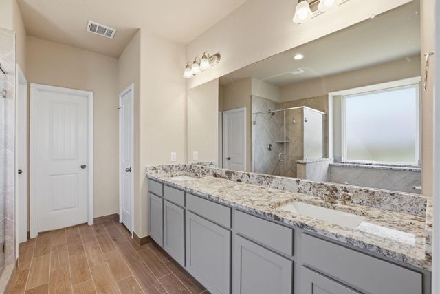 25 Carmel Drive, Manvel, TX 77578