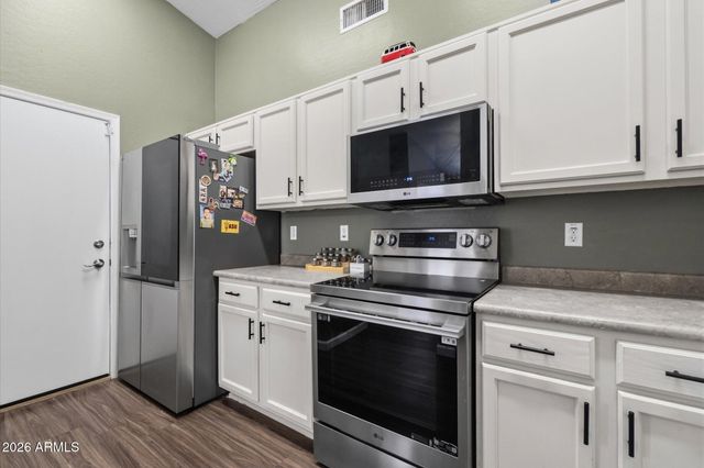 15475 W YUCATAN Drive, Surprise, AZ 85379