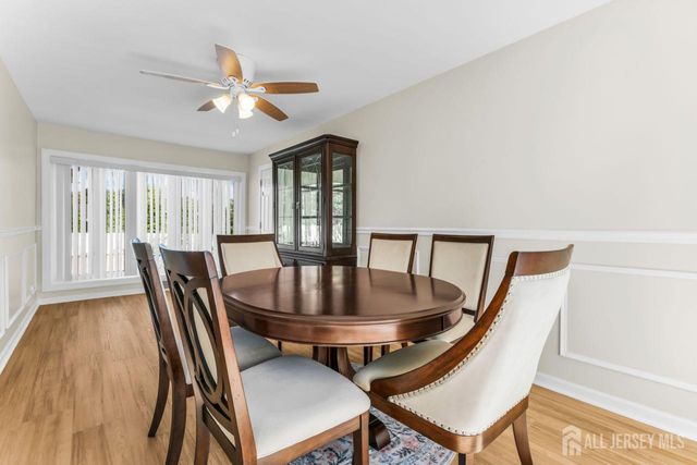 6 Middlesex Road, Matawan, NJ 07747
