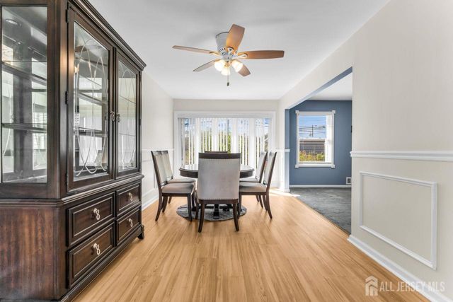 6 Middlesex Road, Matawan, NJ 07747