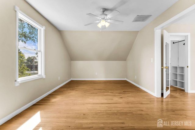 6 Middlesex Road, Matawan, NJ 07747