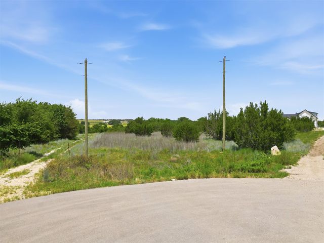 625 Hollow Drive, Lipan, TX 76462