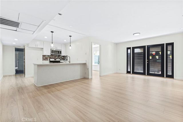 2121 Beloit Avenue 112, Los Angeles, CA 90025