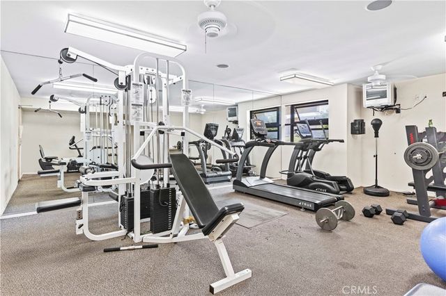 2121 Beloit Avenue 112, Los Angeles, CA 90025