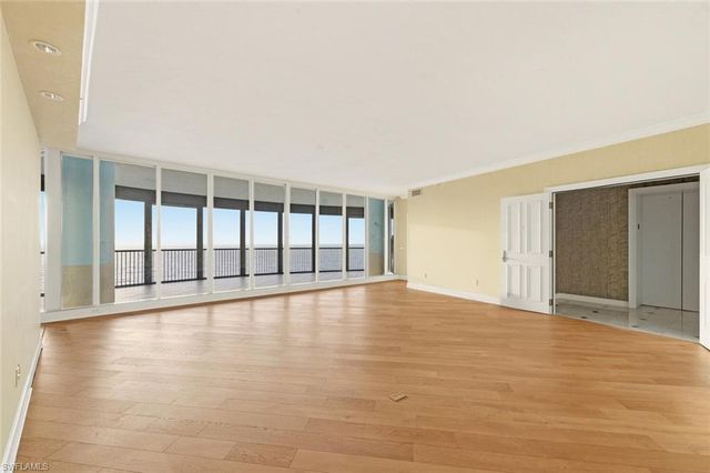 8665 Bay Colony DR # 2003, Naples, FL 34108