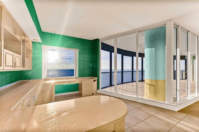 8665 Bay Colony DR # 2003, Naples, FL 34108