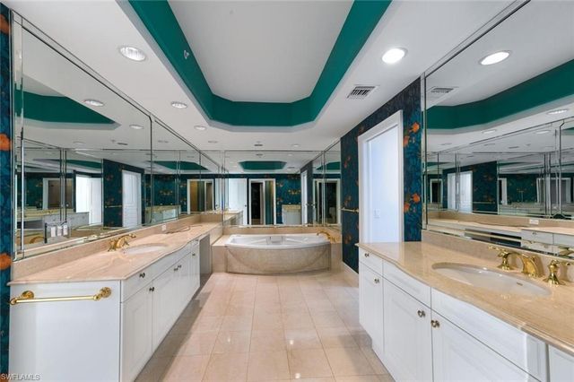 8665 Bay Colony DR # 2003, Naples, FL 34108