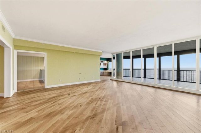 8665 Bay Colony DR # 2003, Naples, FL 34108