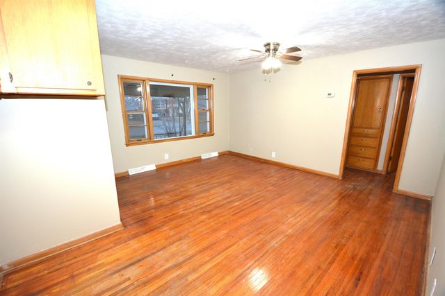 1919 W Rita Ave, Wichita, KS 67213