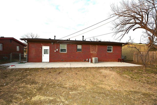 1919 W Rita Ave, Wichita, KS 67213