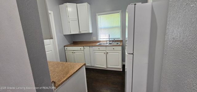 817 Middle Street, Lansing, MI 48915