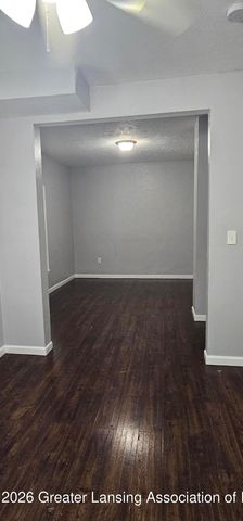 817 Middle Street, Lansing, MI 48915