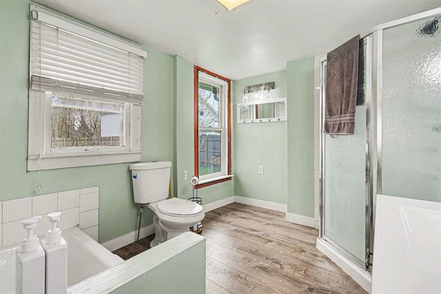 218 E Vienna Street, Schoolcraft, MI 49087