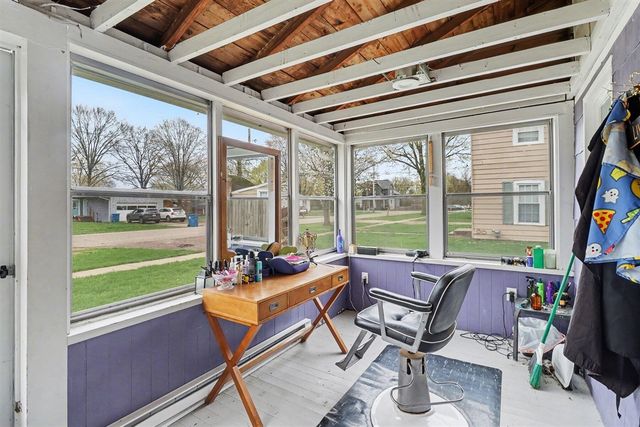 218 E Vienna Street, Schoolcraft, MI 49087
