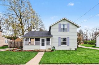 218 E Vienna Street, Schoolcraft, MI 49087