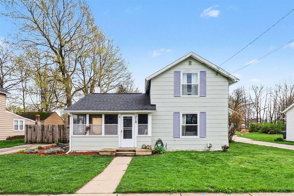 218 E Vienna Street, Schoolcraft, MI 49087
