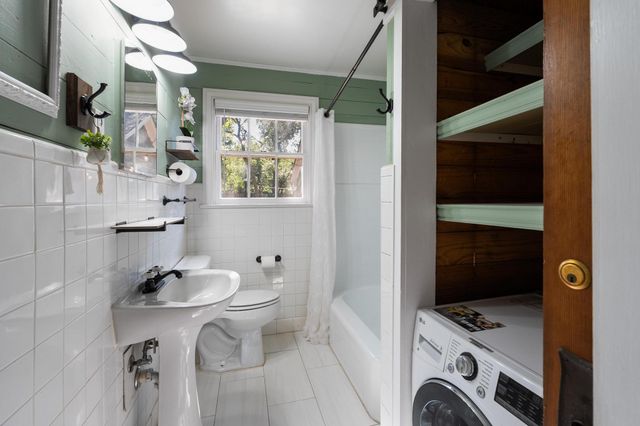 1707 LEXINGTON ST, Taylor, TX 76574