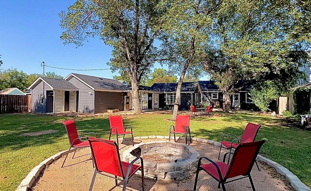 1707 LEXINGTON ST, Taylor, TX 76574