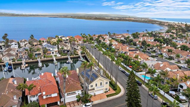 35 Buccaneer Way, Coronado, CA 92118