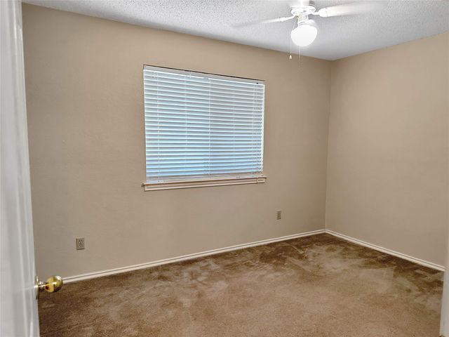 708 Crestview Drive, Kennedale, TX 76060