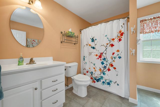 28 Linny Lane, Laconia, NH 03246