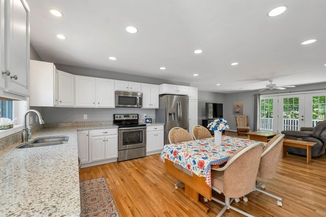 28 Linny Lane, Laconia, NH 03246