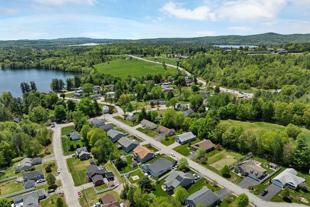 28 Linny Lane, Laconia, NH 03246