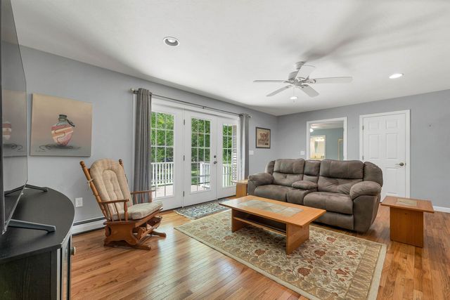 28 Linny Lane, Laconia, NH 03246