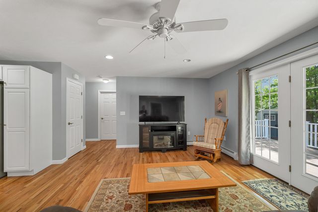 28 Linny Lane, Laconia, NH 03246