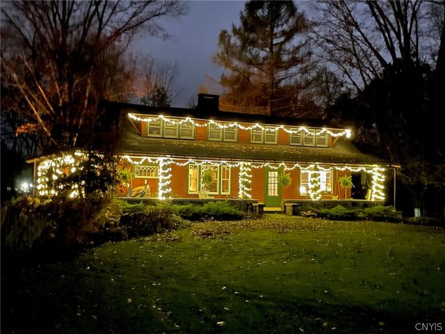 410 Salt Springs Road, Manlius, NY 13066