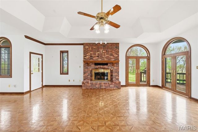 18230 Hager Lane, Chesterfield, MO 63005