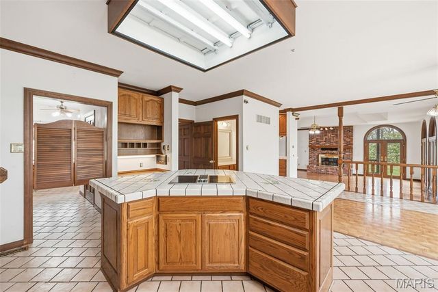 18230 Hager Lane, Chesterfield, MO 63005