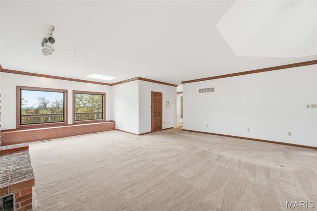 18230 Hager Lane, Chesterfield, MO 63005