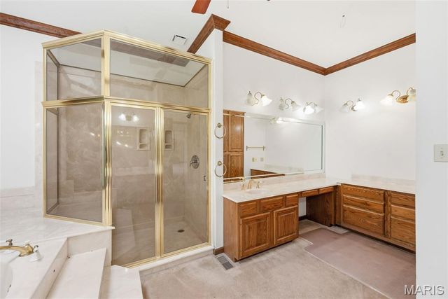 18230 Hager Lane, Chesterfield, MO 63005