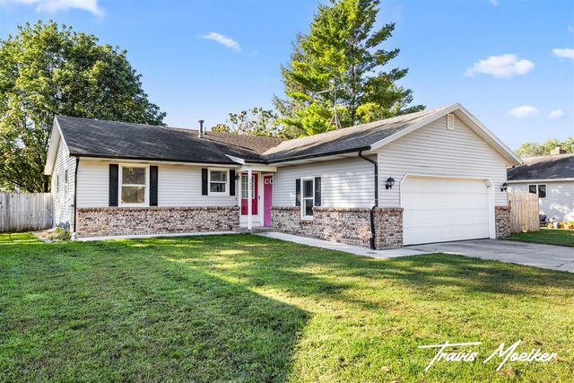 4582 Sutton Place, Grandville, MI 49418