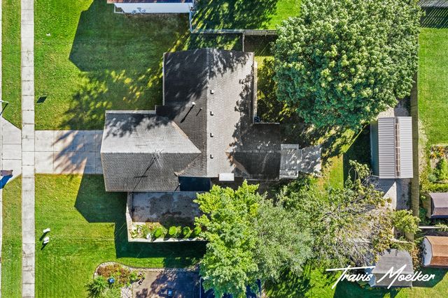 4582 Sutton Place, Grandville, MI 49418