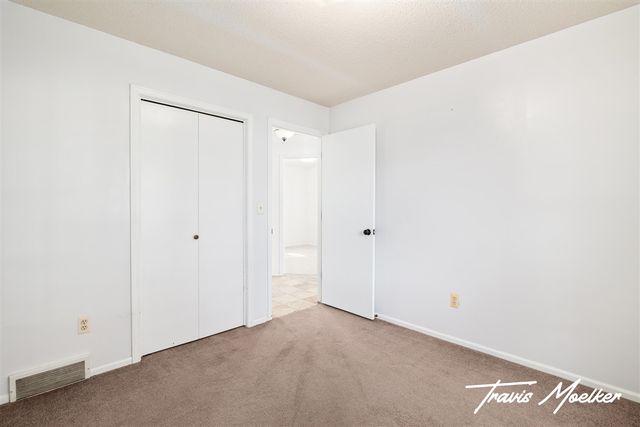 4582 Sutton Place, Grandville, MI 49418