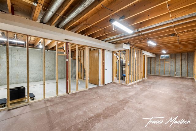 4582 Sutton Place, Grandville, MI 49418